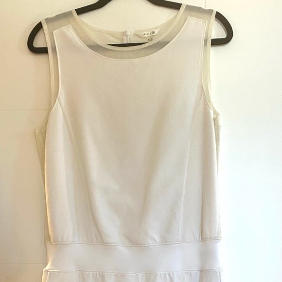 Theory 38 size medium white mesh trimmed romper - Picture 2 of 12